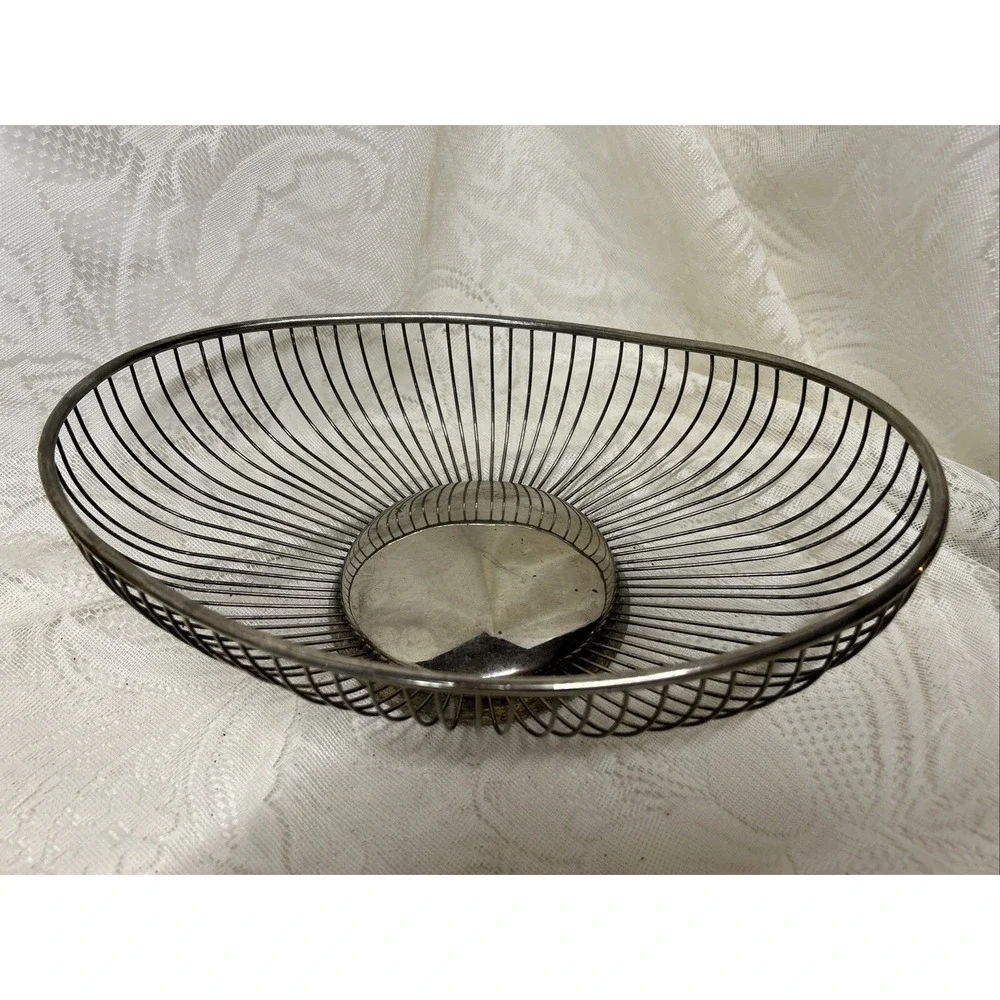 Vintage  Oval SilverPlate‎ Wire Bread Fruit Basket Raimond Italy MCM